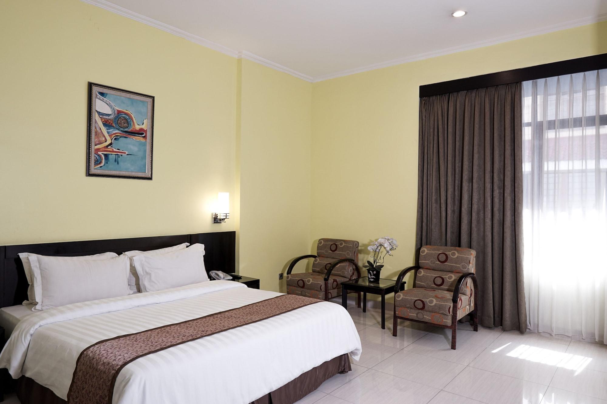 Sari Ater Kamboti Hotel Бандунг Екстериор снимка