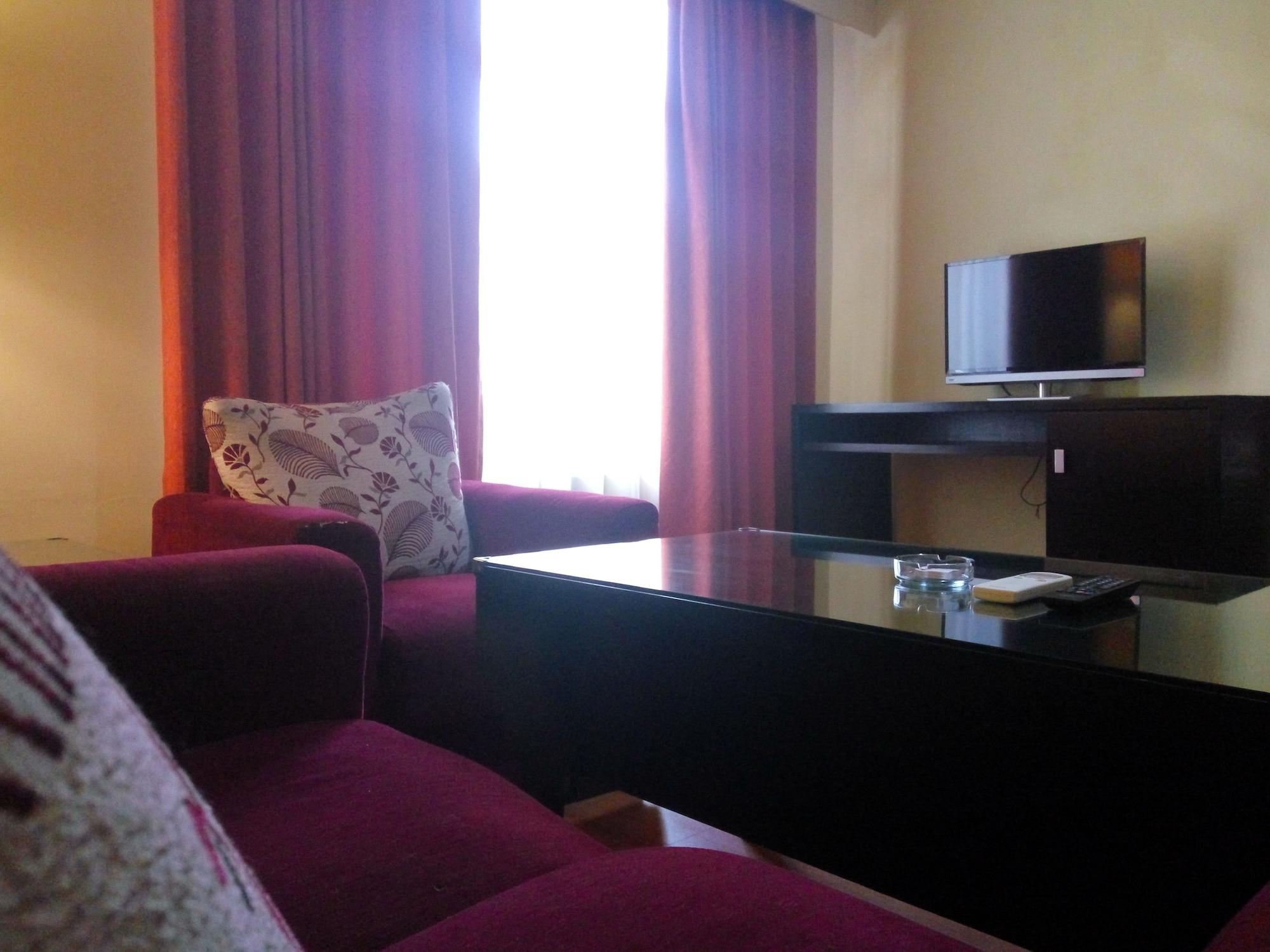 Sari Ater Kamboti Hotel Бандунг Екстериор снимка