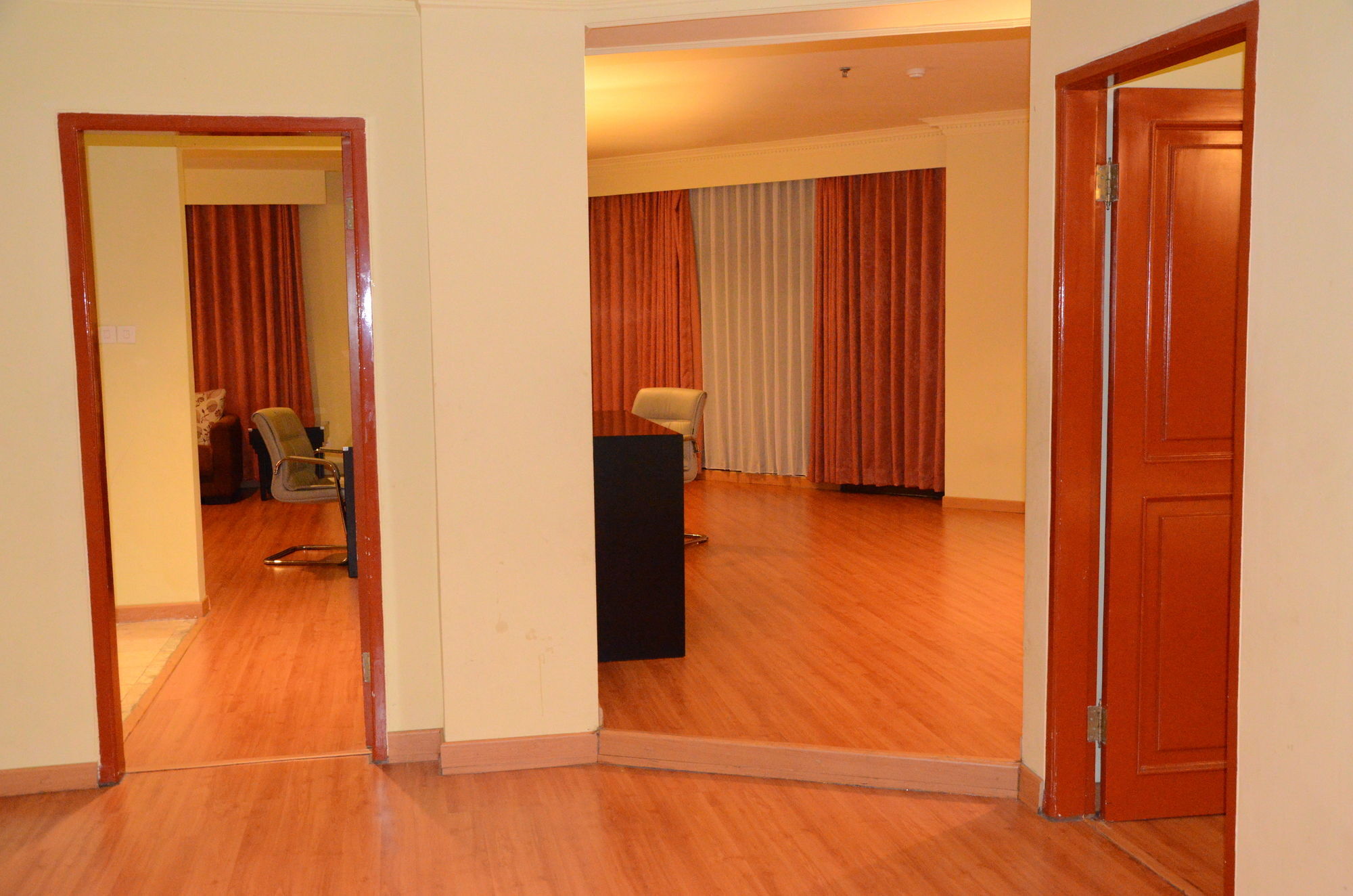 Sari Ater Kamboti Hotel Бандунг Екстериор снимка